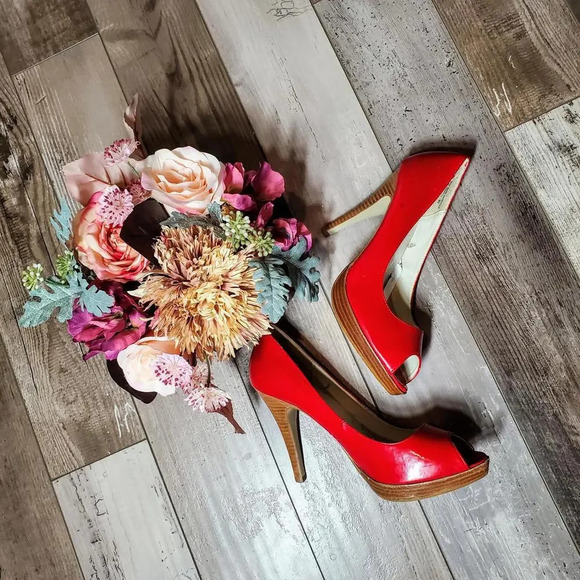 MOSSIMO PATENT LEATHER CHERRY RED OPEN TOE PUMPS HIGH HEELS SIZE 9.5 - Picture 1 of 12